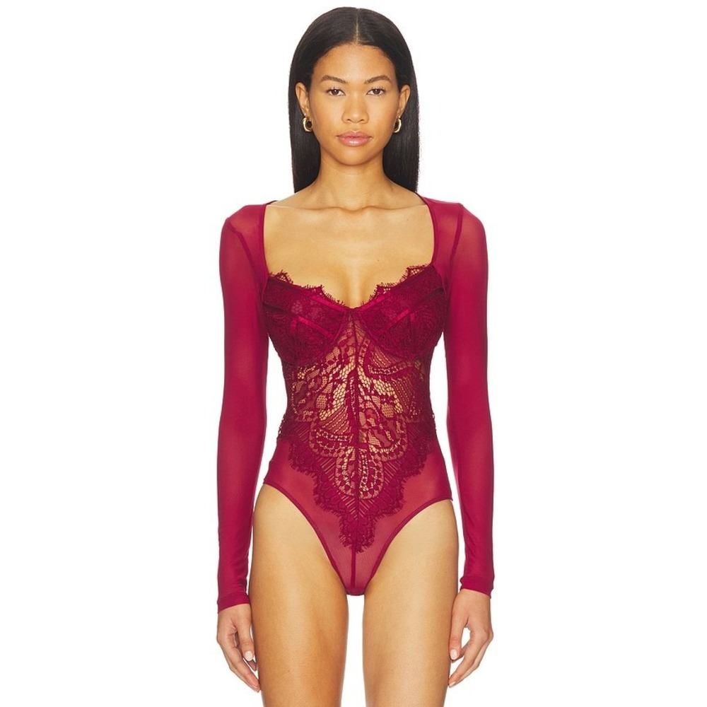 Bardot Farrah Lace Mesh Bodysuit Size 6 Burgundy Long Sleeve Cutout New